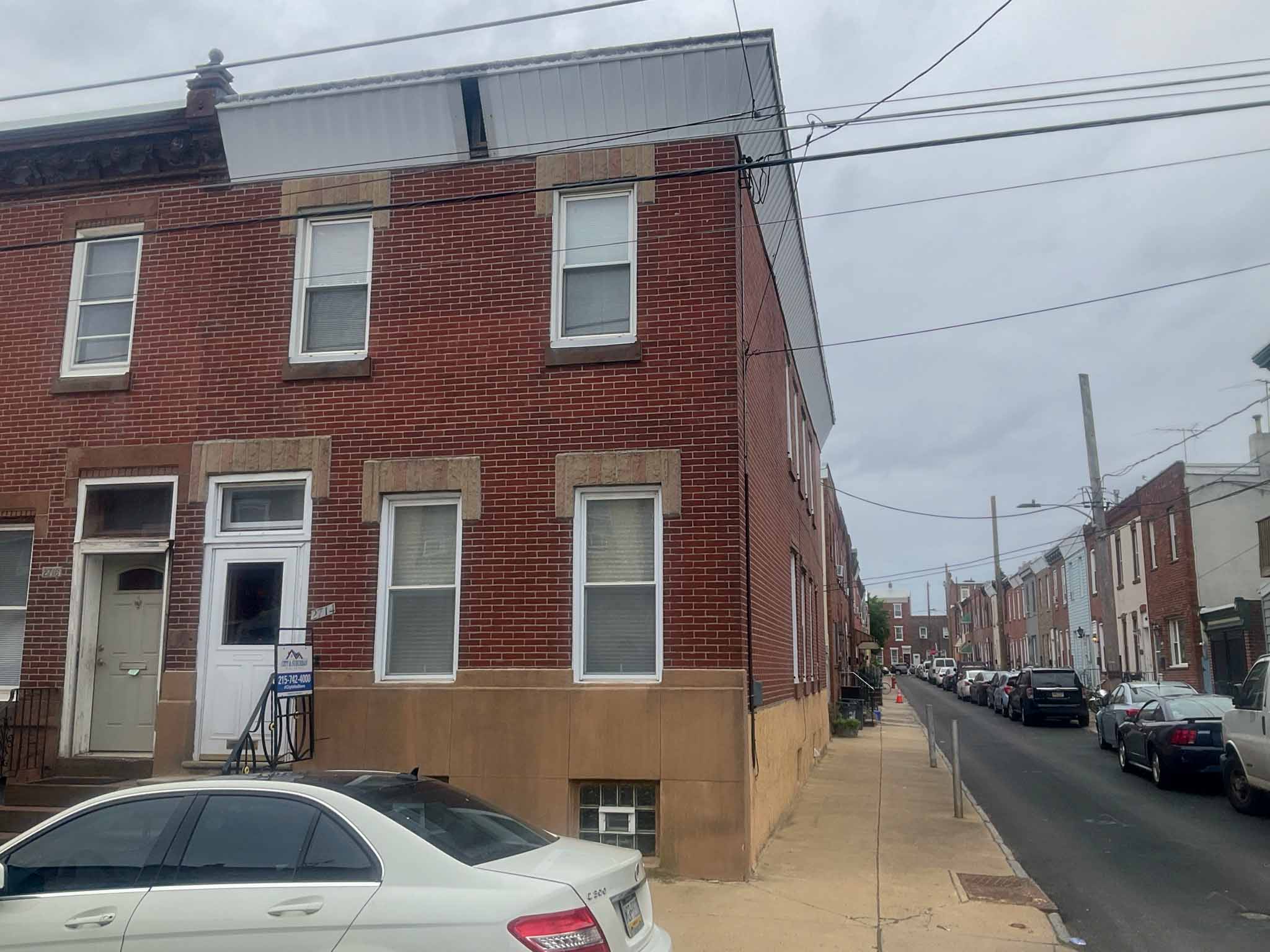 ValueGuard home inspection — Port Richmond end-of-row brick rowhome with original sandstone lintels and sills